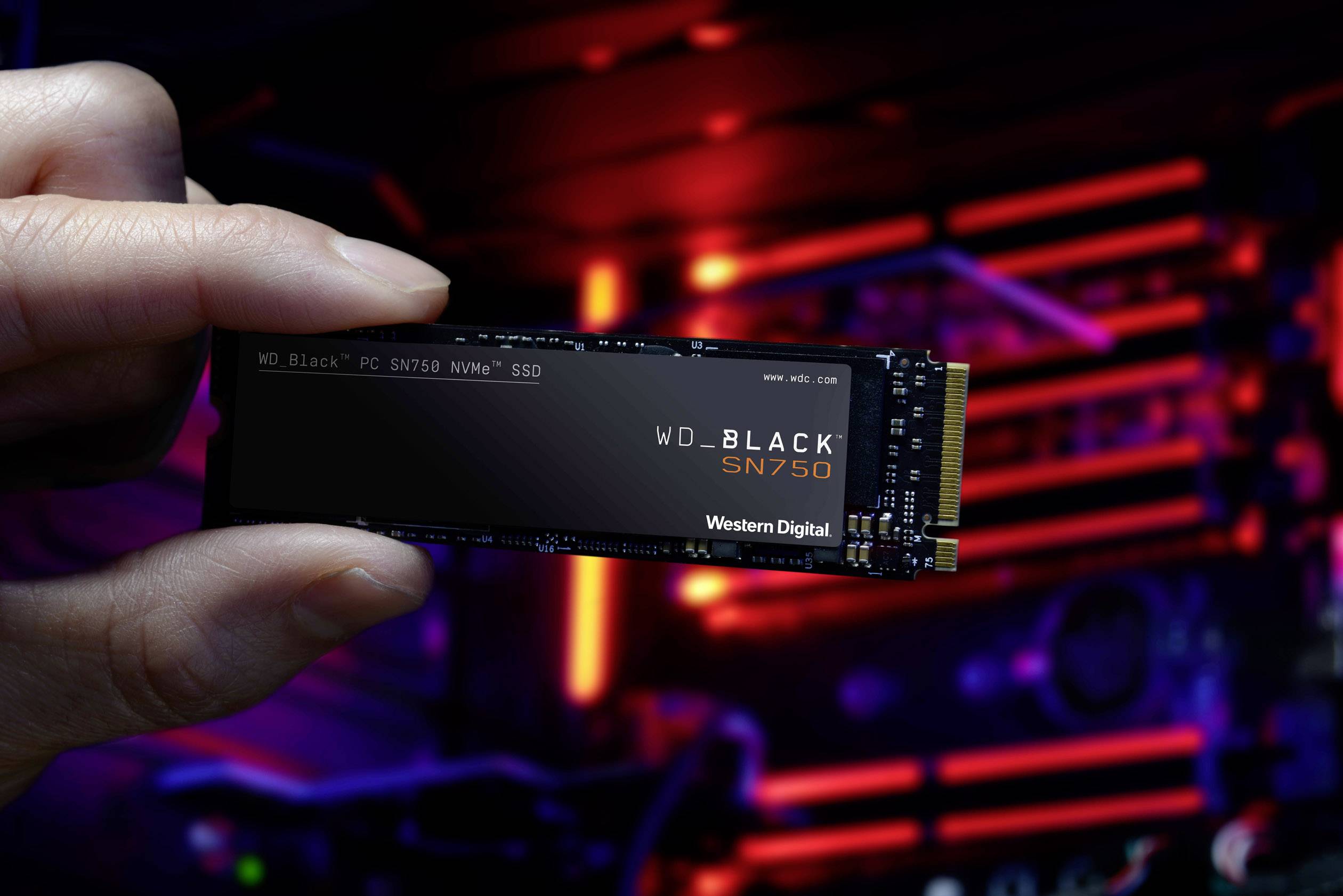 WD Black™ SN750 1 TB Interne M.2 PCIe NVMe SSD 2280 M.2 NVMe PCIe 3.0 x4 Retail WDS100T3X0C-00SJG0
