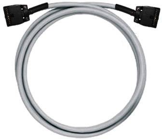 Ein graues Kabel mit zwei schwarzen Steckverbindern an den Enden liegt in einer Schleife.