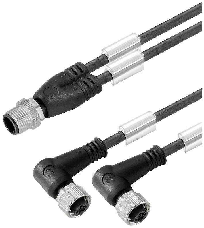 Schwarze elektrische Steckverbinder mit Winkeln und geraden Anschlüssen, verbunden durch flexible, schwarze Kabel.