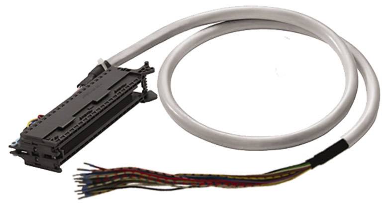 Ein Kabelbaum mit mehreren Drähten, die in einem Stecker zusammengeführt sind, geeignet für den Anschluss elektronischer Geräte.