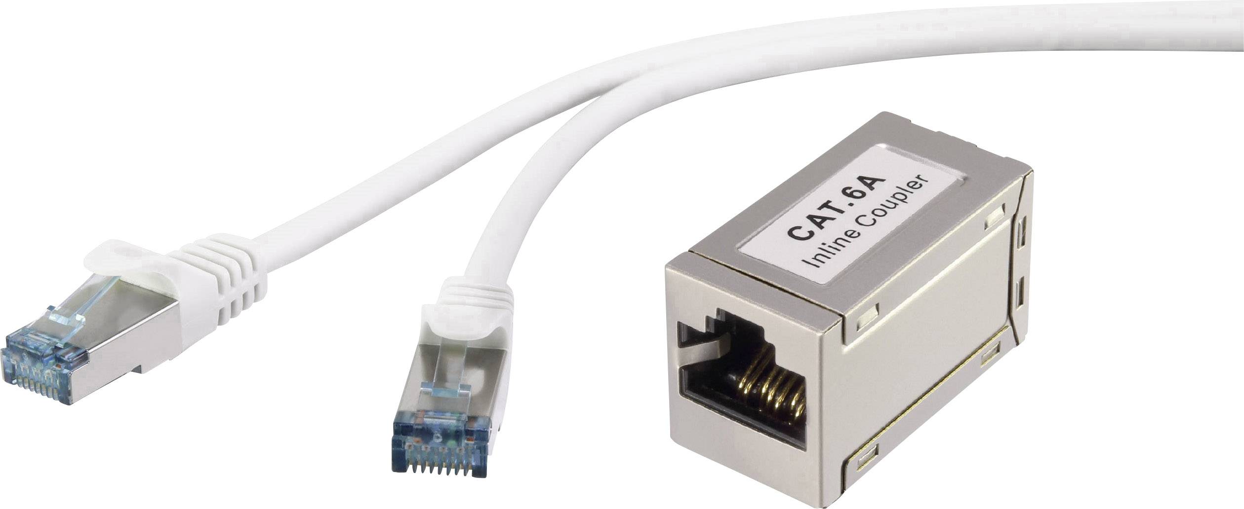 Zwei CAT.6A-Netzwerkkabel mit einem Inline-Koppler verbunden, der eine sichere Datenübertragung ermöglicht.