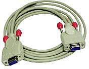 Ein graues VGA-Kabel mit zwei Steckern, jeweils mit roten Endkappen.