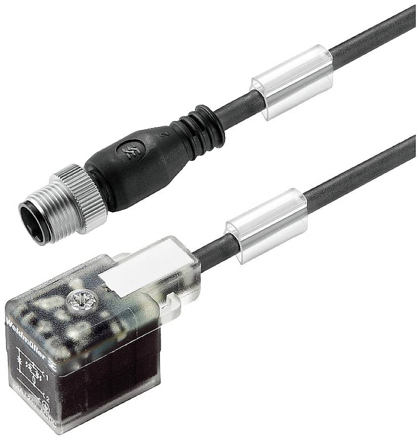 Ein schwarzes Kabel mit einer schwarzen und einer durchsichtigen Steckverbindung, das mit einem Metallstecker verbunden ist.