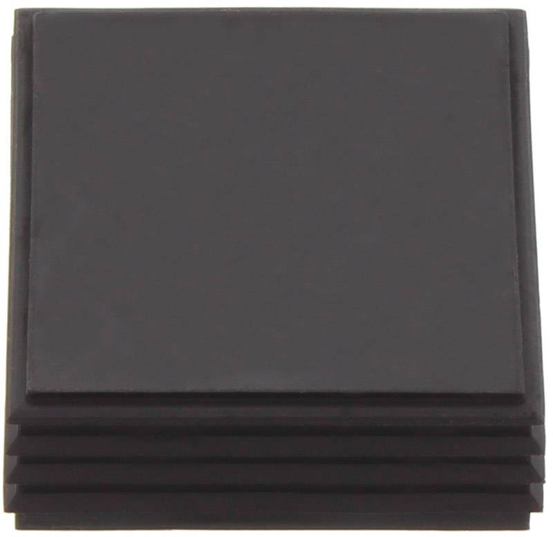 Ein Stapel schwarzer, quadratischer Platten, übereinander angeordnet, auf weißem Hintergrund.