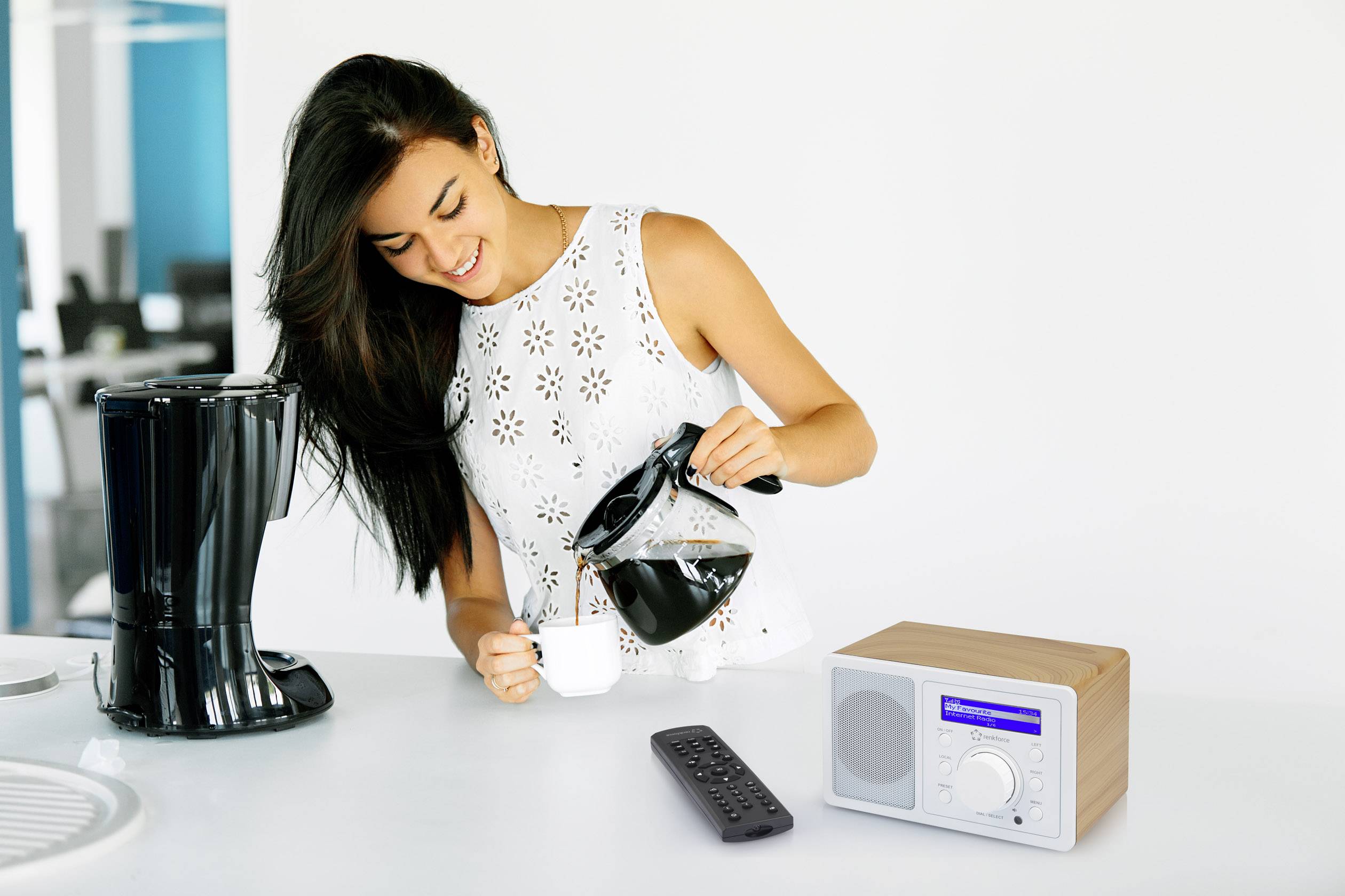 Renkforce RF-IR-MONO1 WOOD Internet Tischradio Internet Bluetooth®, AUX, Internetradio, WLAN DLNA-fähig Holz, Weiß