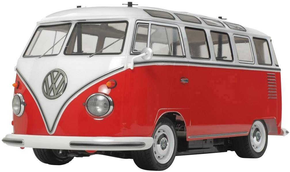 Ein roter und weißer Volkswagen T1 Bus, auch bekannt als VW Bulli, von der Seite, steht auf einem weißen Hintergrund.