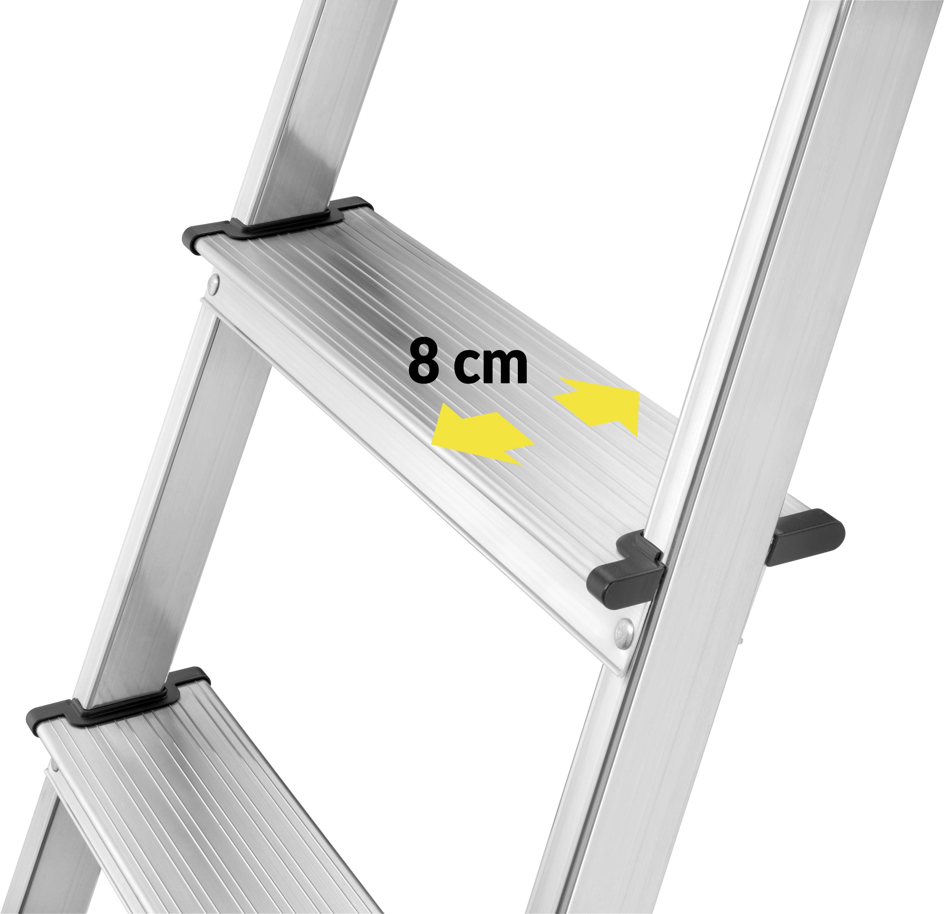 Aluminiumleiter zeigt Sprossen mit Pfeilen, die einen Abstand von 8 cm markieren.