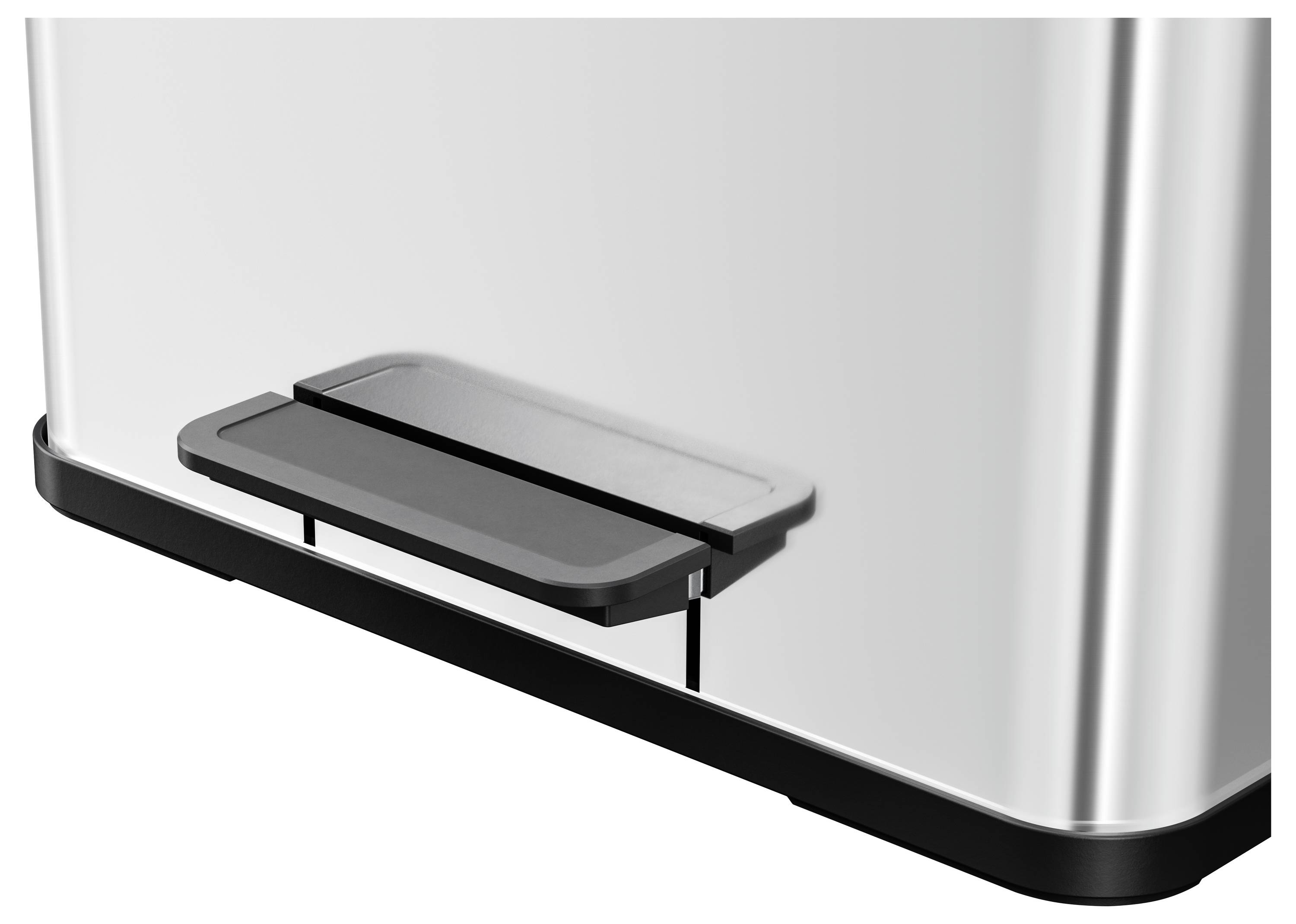 Ein verchromter Toaster mit einer herausziehbaren Krümelschublade.