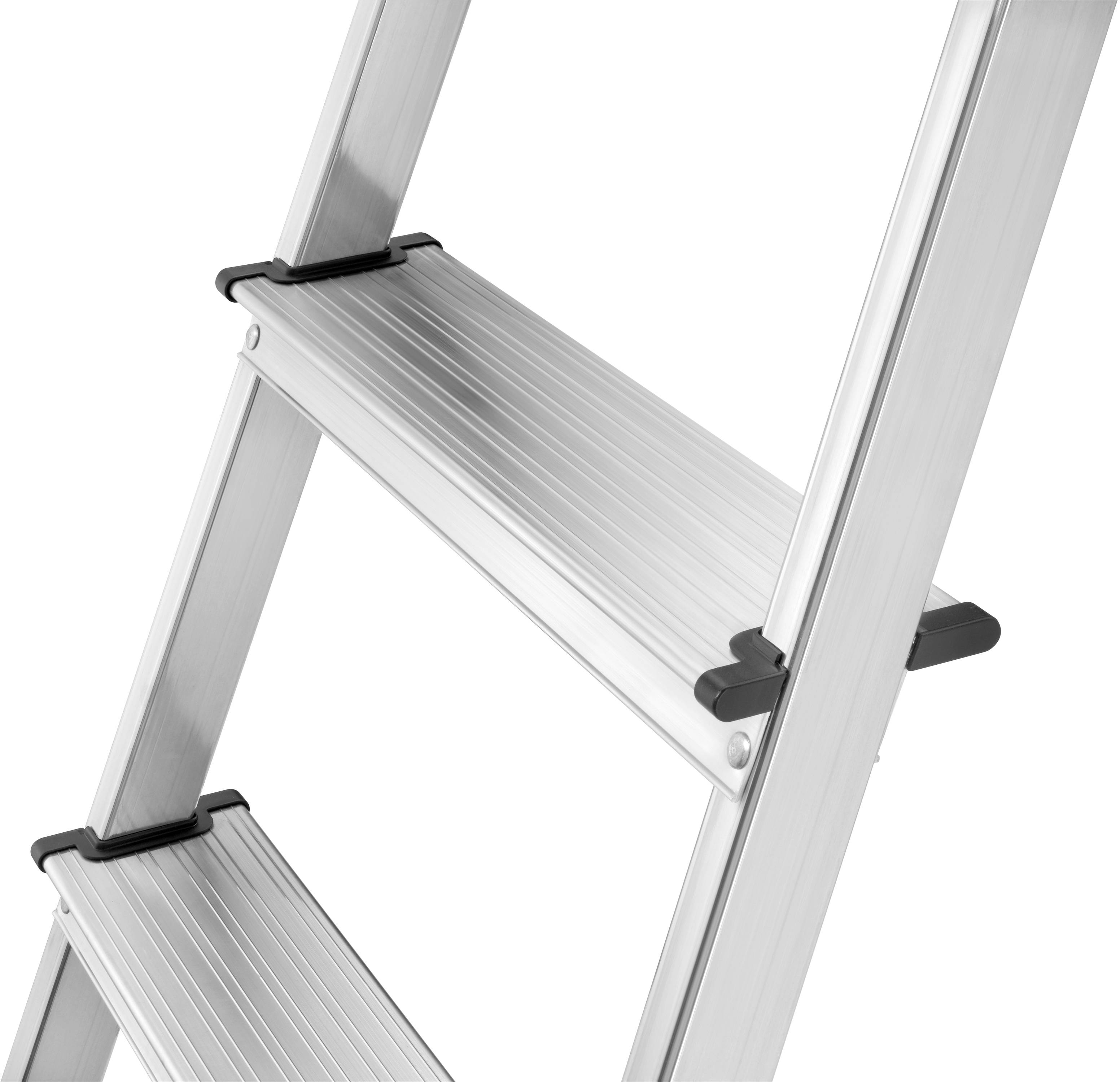 Aluminiumleiter mit drei Sprossen, schräg nach oben fotografiert. Die Oberfläche der Sprossen ist geriffelt für besseren Halt.