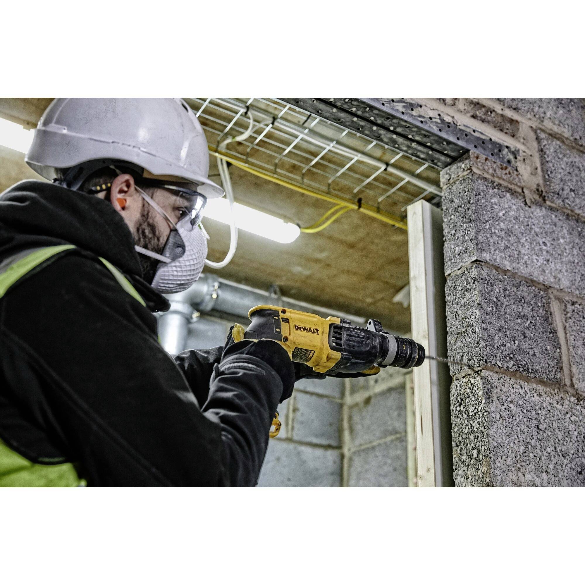 DEWALT D25134K SDS-Plus-Kombihammer 800W