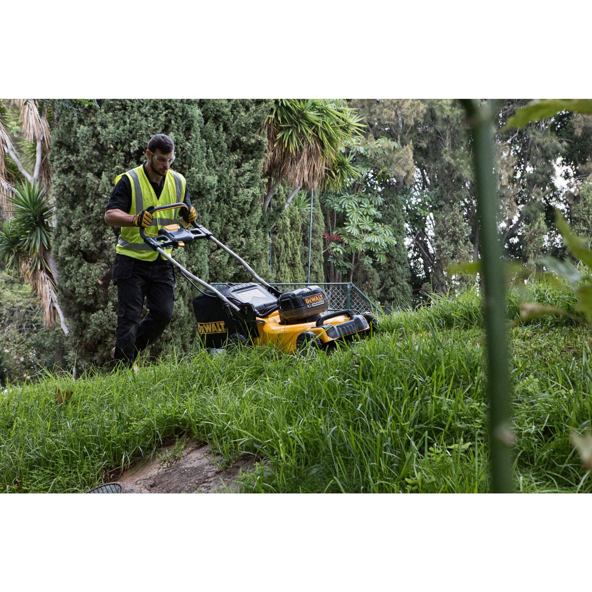 DEWALT DCMW564N Akku Rasenmäher Schnittbreite (max.) 48 cm