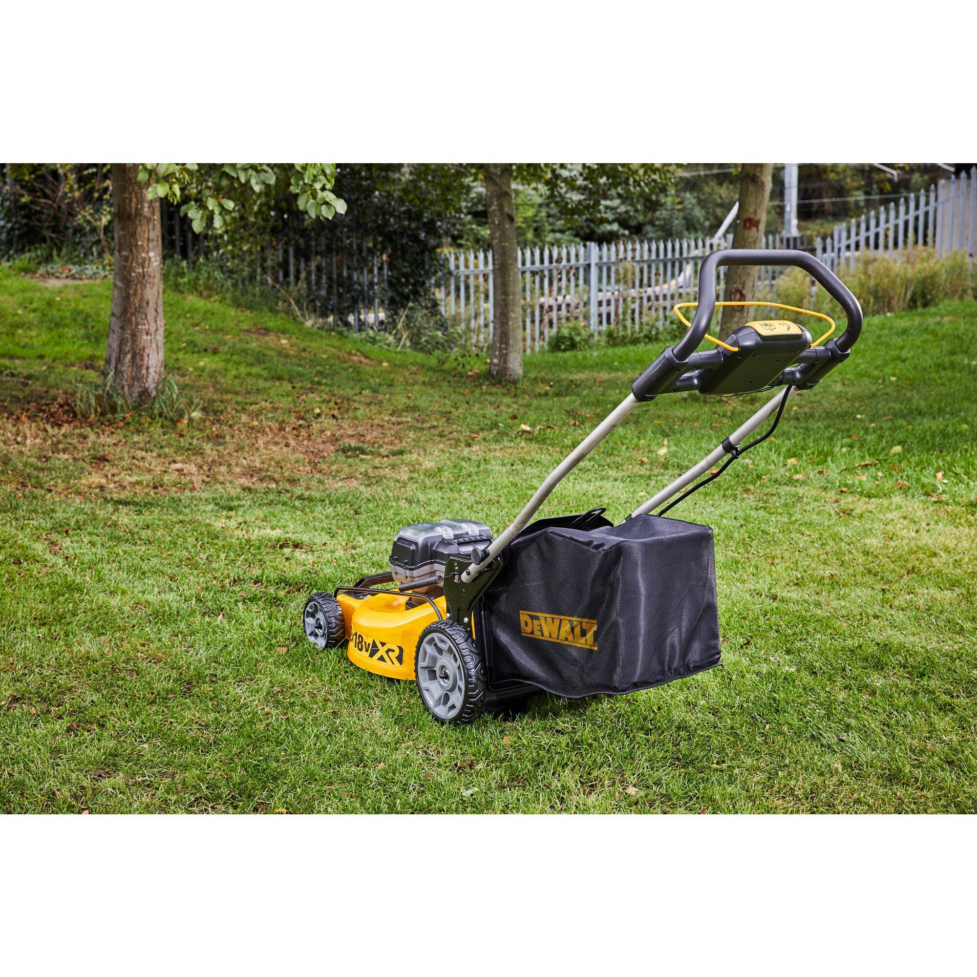 DEWALT DCMW564N Akku Rasenmäher Schnittbreite (max.) 48 cm