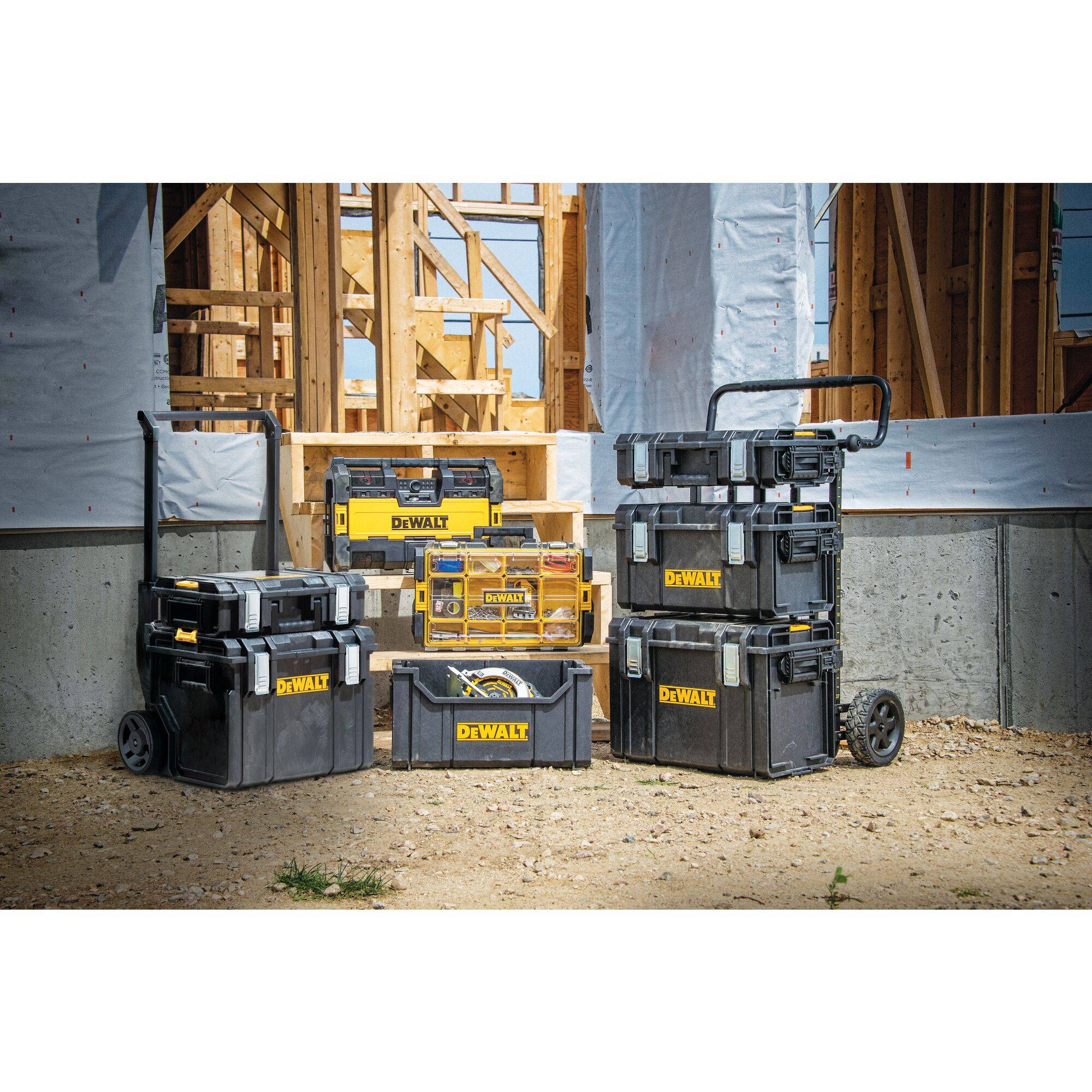Radio DWST1-75659 Abm.543x360x155mm 6 Lautspr. kompatibel m.TOUGHSYSTEM DEWALT
