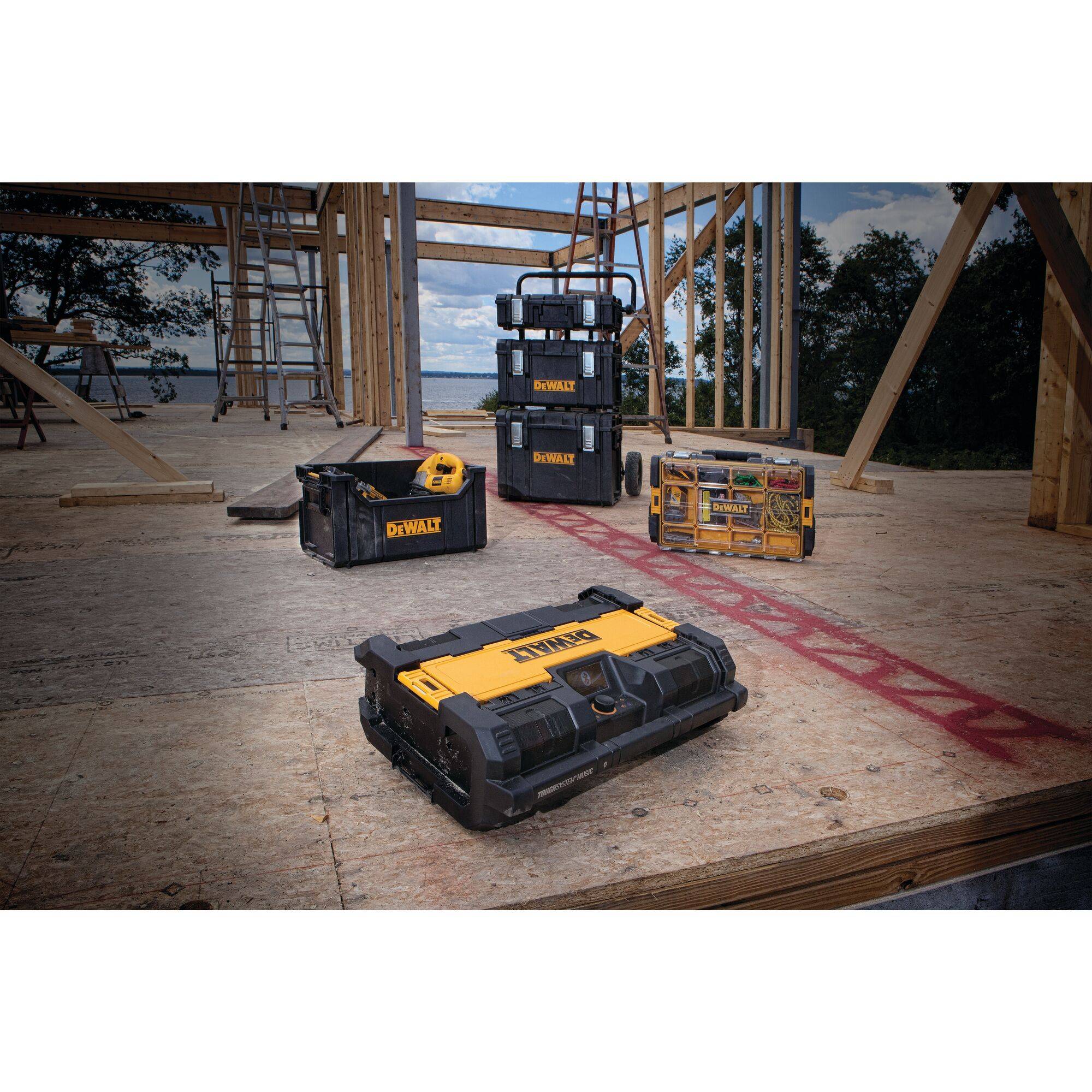 Radio DWST1-75659 Abm.543x360x155mm 6 Lautspr. kompatibel m.TOUGHSYSTEM DEWALT