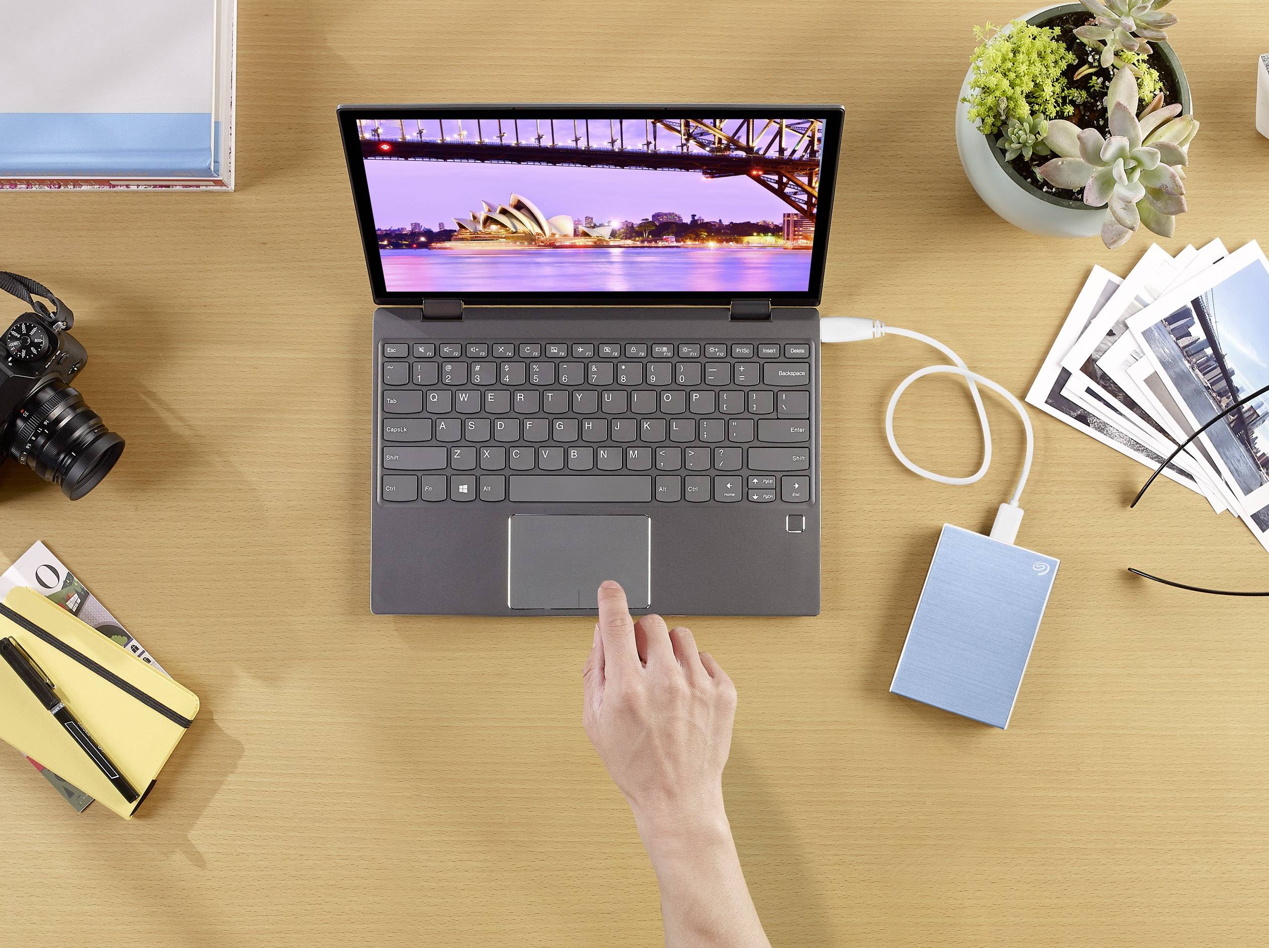 Seagate Backup Plus Portable 5TB Externe Festplatte 6.35cm (2.5 Zoll) USB 3.2 Gen 1 (USB 3.0) Hellblau STHP5000402