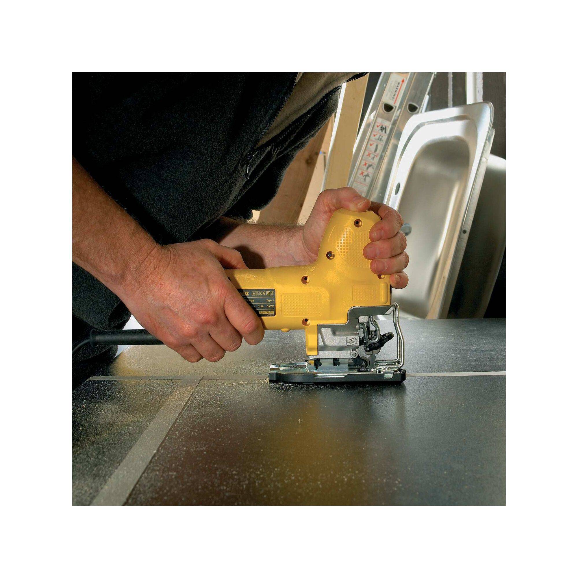 DEWALT DW343K Stichsäge DW343K-QS 550 W