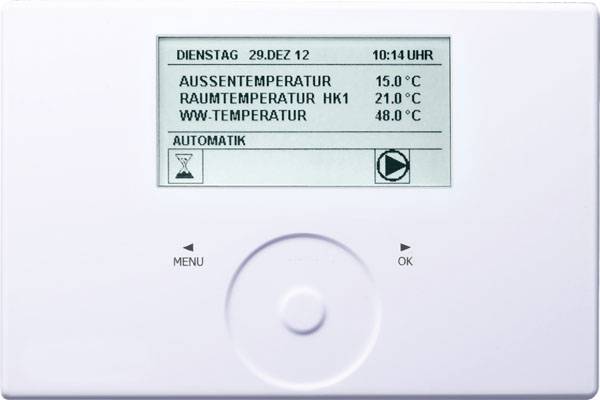 Ein digitales Thermostat zeigt das Datum 'Dienstag 29.Dez 12', die Uhrzeit '10:14 Uhr' und Temperaturen für Außen, Raum, und Warmwasser.