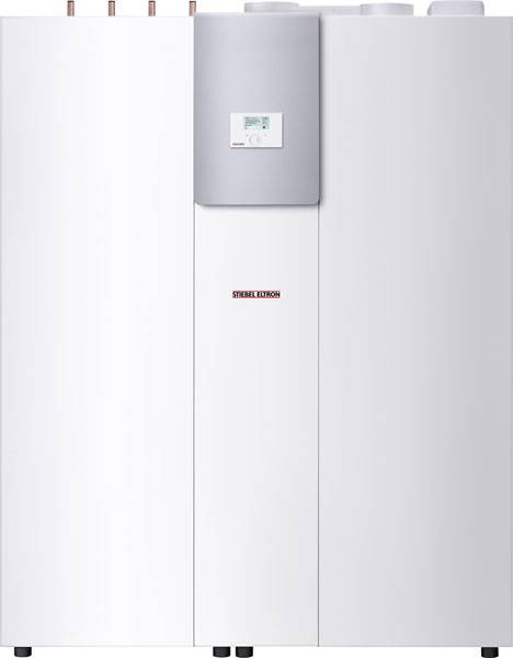 Weißer Heizungsboiler mit digitalem Display, der Marke Stiebel Eltron.