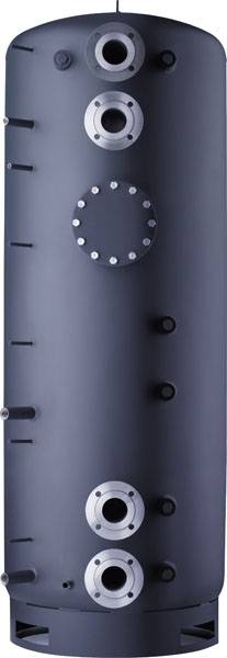 Vertikaler, zylindrischer Tank mit mehreren Anschlussöffnungen vorn sichtbar. Geeignet für industrielle oder technische Anwendungen.