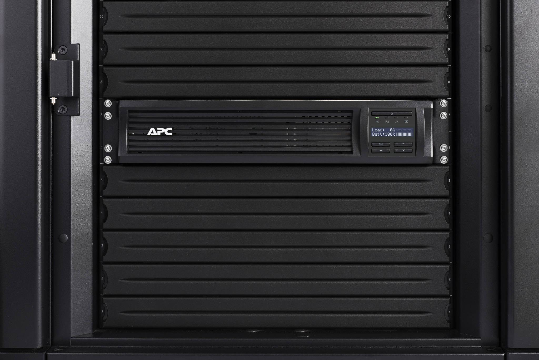 APC Smart-UPS 3000VA LCD SMT3000RMI2UC