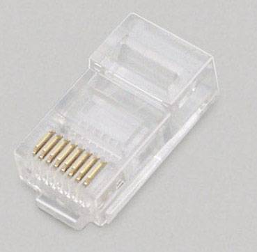 Ein transparenter RJ-45-Stecker für Ethernet-Kabel mit goldenen Verbindungspunkten, auf grauem Hintergrund.