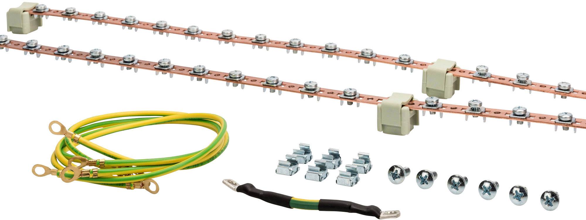 Zwei Kupfer-Sammelschienen mit Schraubklemmen und beige Halterungen, daneben grün-gelbe Erdungskabel und diverse Montageschrauben.