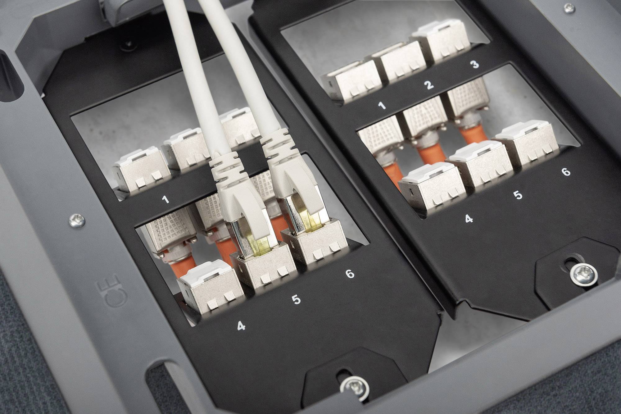 Digitus AN-25178 Bodentank-Halter