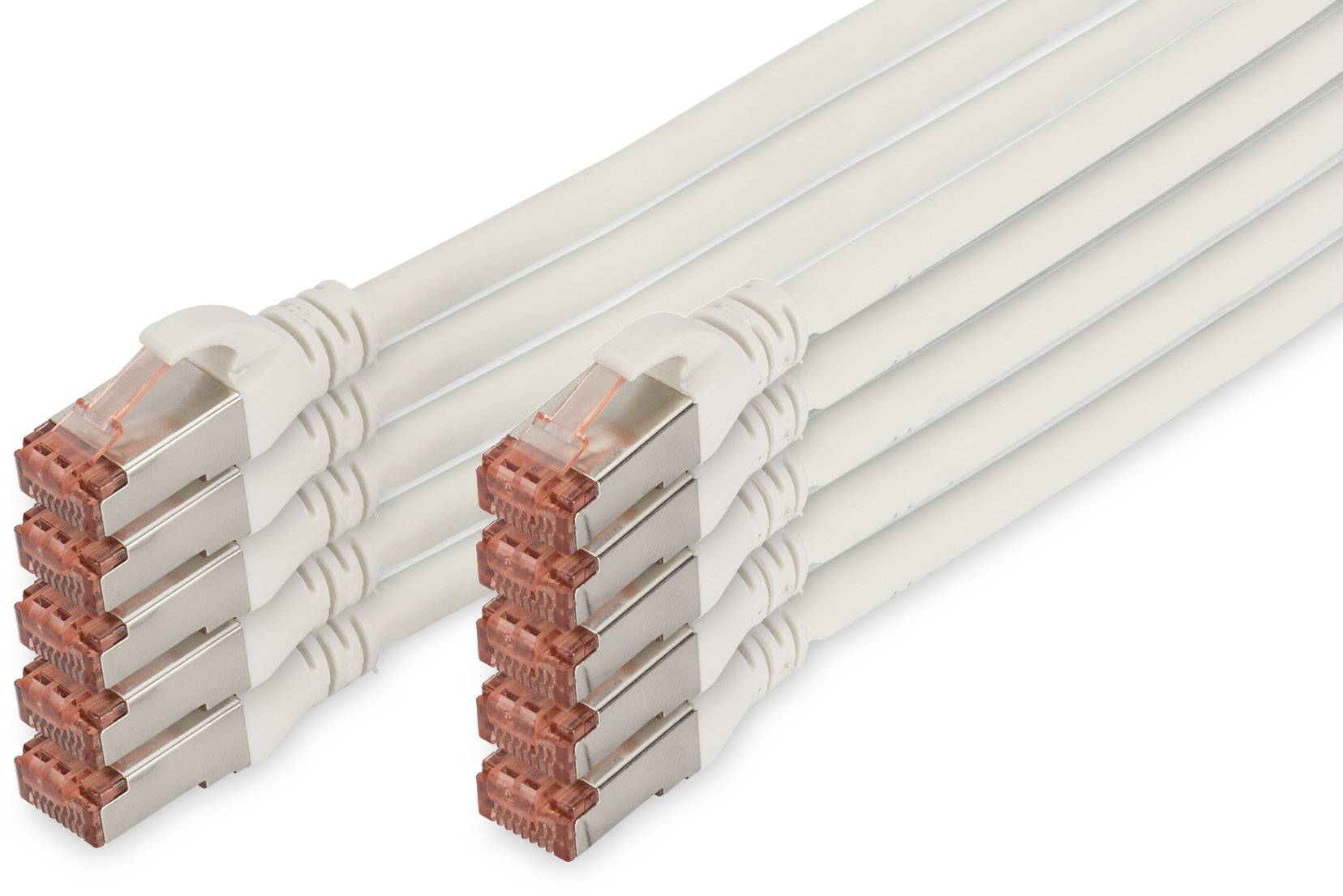 Sechs weiße Ethernet-Kabel nebeneinander mit roten Steckern.