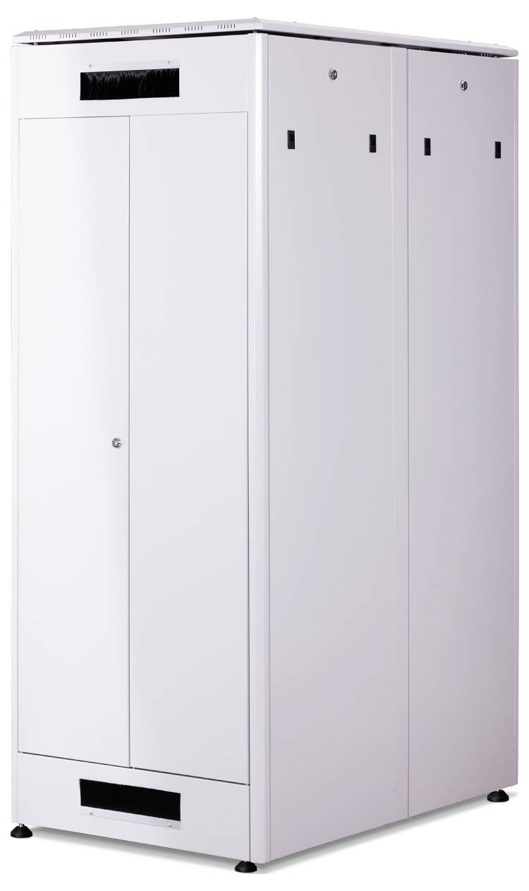 Ein großer, weißer Schrank mit Lüftungsschlitzen an der Ober- und Unterseite.