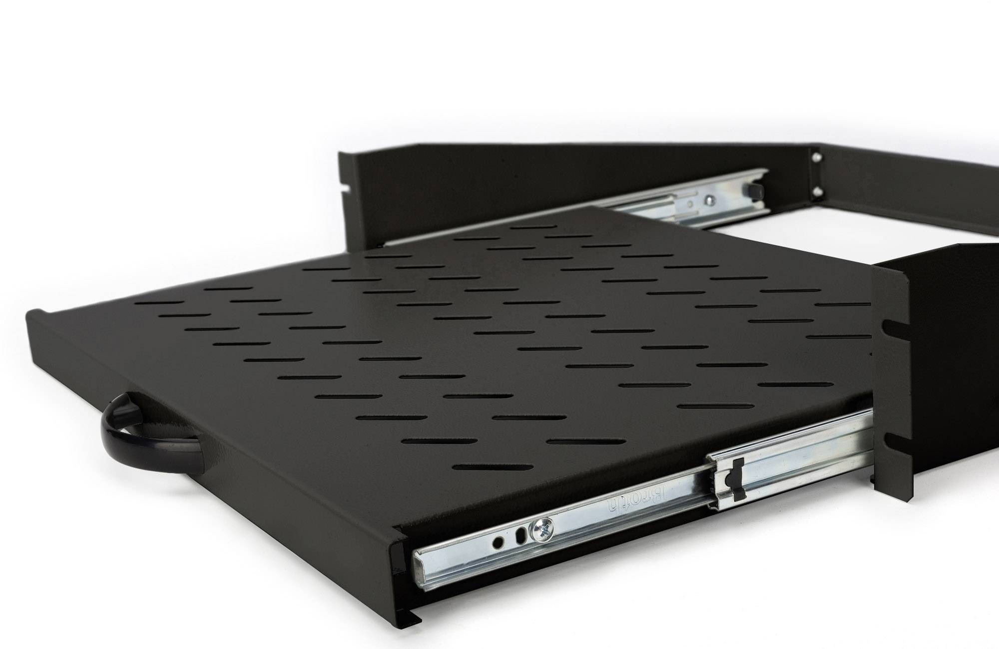Ein schwarzes, ausziehbares Fach mit Lüftungsschlitzen und Griff, geeignet für Einbau in IT-Racks oder Server-Schränke.