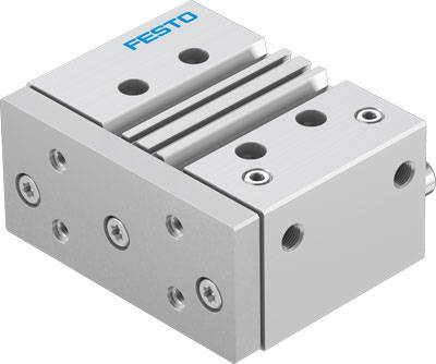 'Festo' Pneumatikzylinder, rechteckiger Block mit mehreren Schrauben und Löchern, weist präzise Verarbeitung und Funktionalität auf.