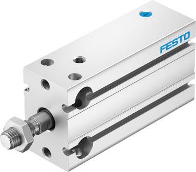 Ein kompakter pneumatischer Zylinder mit der Marke 'Festo' auf der Seite, zeigt eine Ausführung mit Gewindestange und mehreren Befestigungsbohrungen.