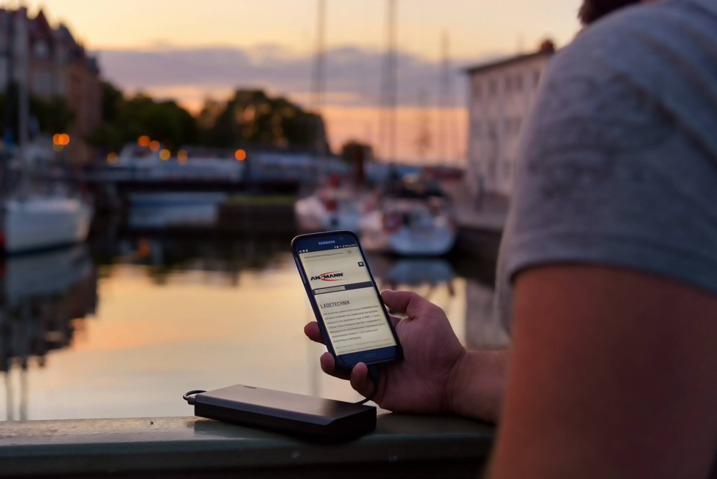 Ansmann PB20.8 Powerbank 20000 mAh Smart IC LiPo Micro USB Schwarz Statusanzeige