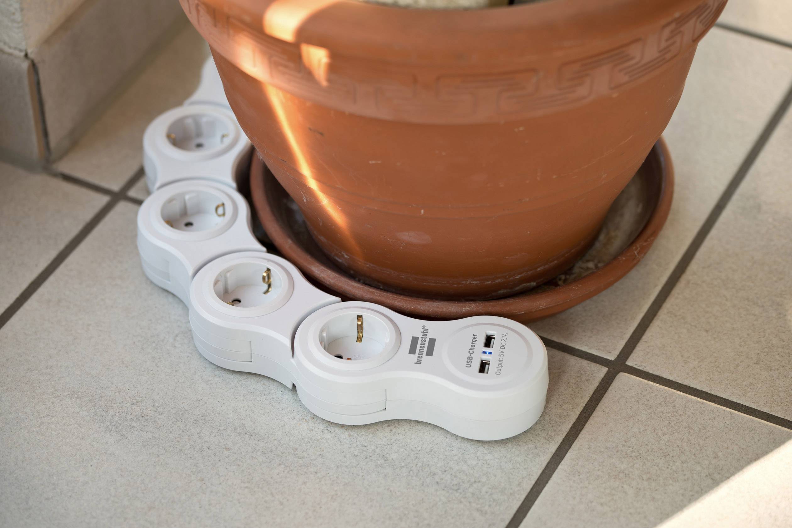 Brennenstuhl 1155350210 Steckdosenleiste mit Schalter 5fach Weiß Schutzkontakt 1St.