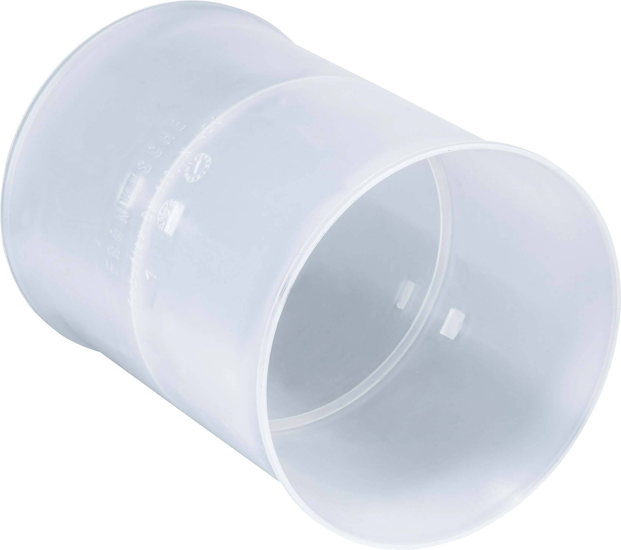 Weiße zylindrische PVC-Kupplung, Übergangsstück oder Verbinder für Rohre, ohne spezielle Markierungen oder Dekorationen.