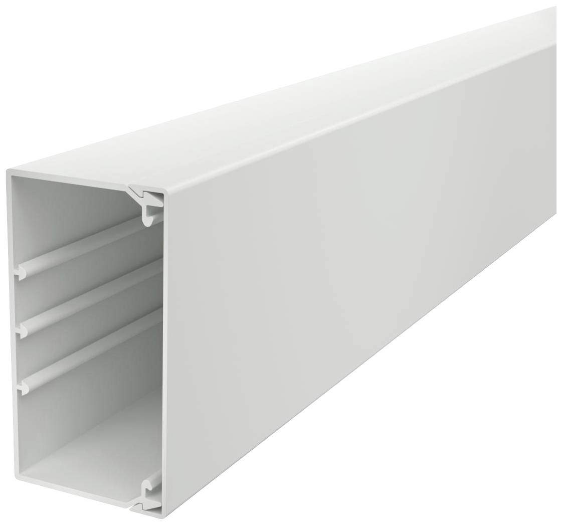 Ein weißer Kabelkanal mit rechteckigem Querschnitt und mehreren Innenkammern, geeignet für die Verlegung und Organisation von Kabeln.
