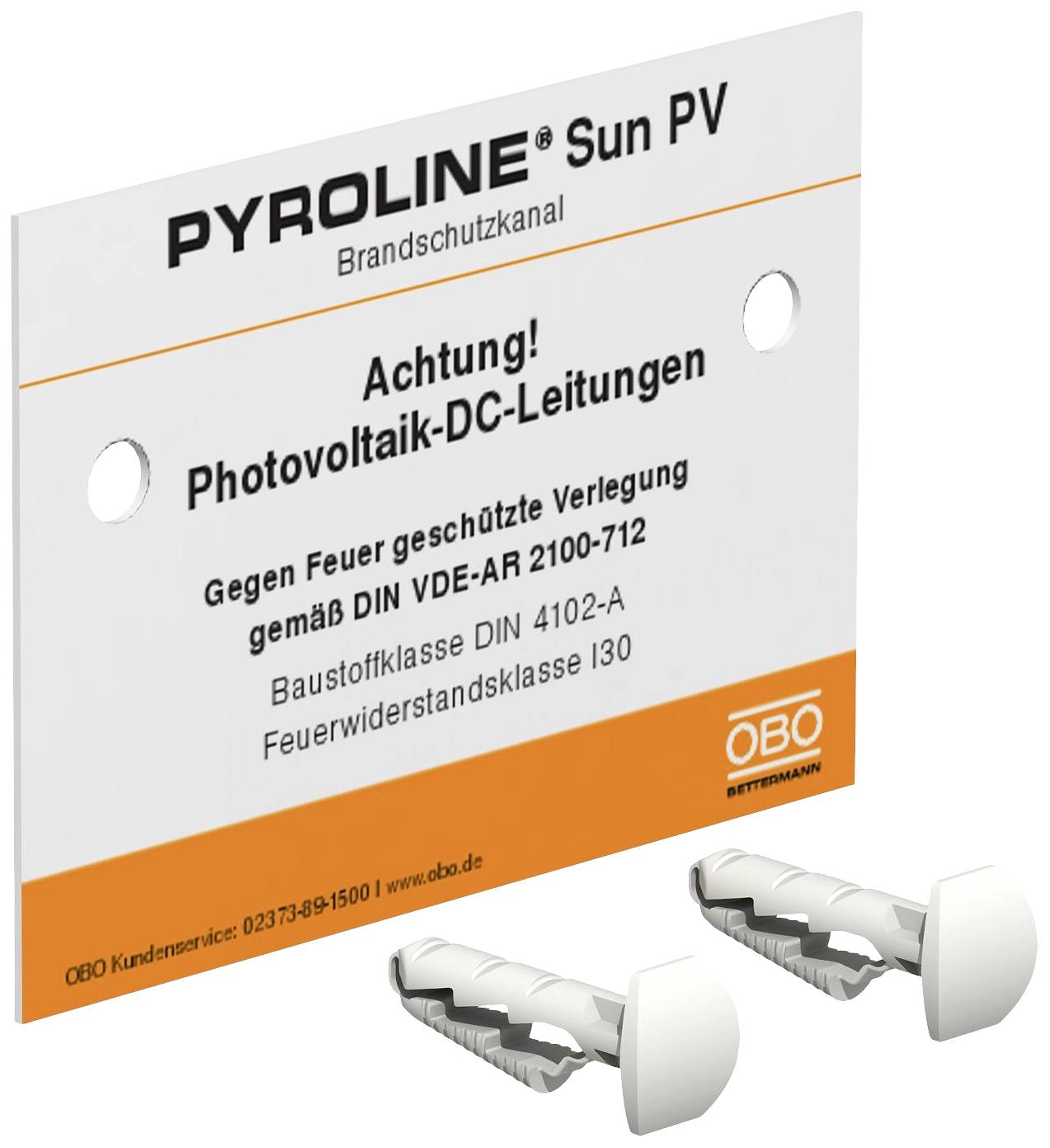 Schild mit der Aufschrift 'Achtung! Photovoltaik-DC-Leitungen' und 'Gegen Feuer geschützte Verlegung gemäß DIN VDE-AR 2100-712'.