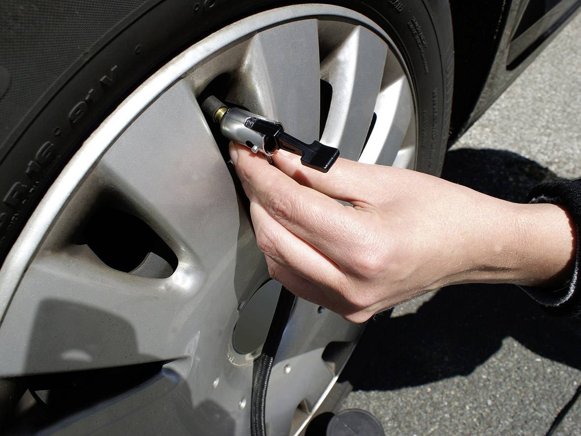 Eufab 21066 Kompressor Mini 17bar 17 bar Analoges Manometer