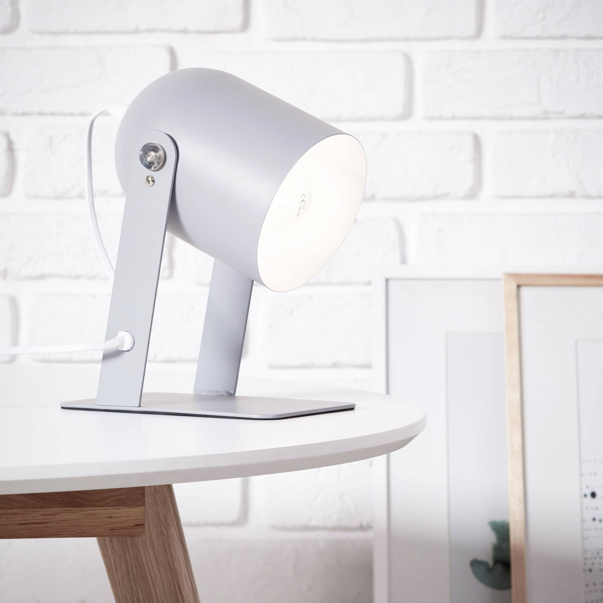 Brilliant Yan 98960/22 Tischlampe Grau