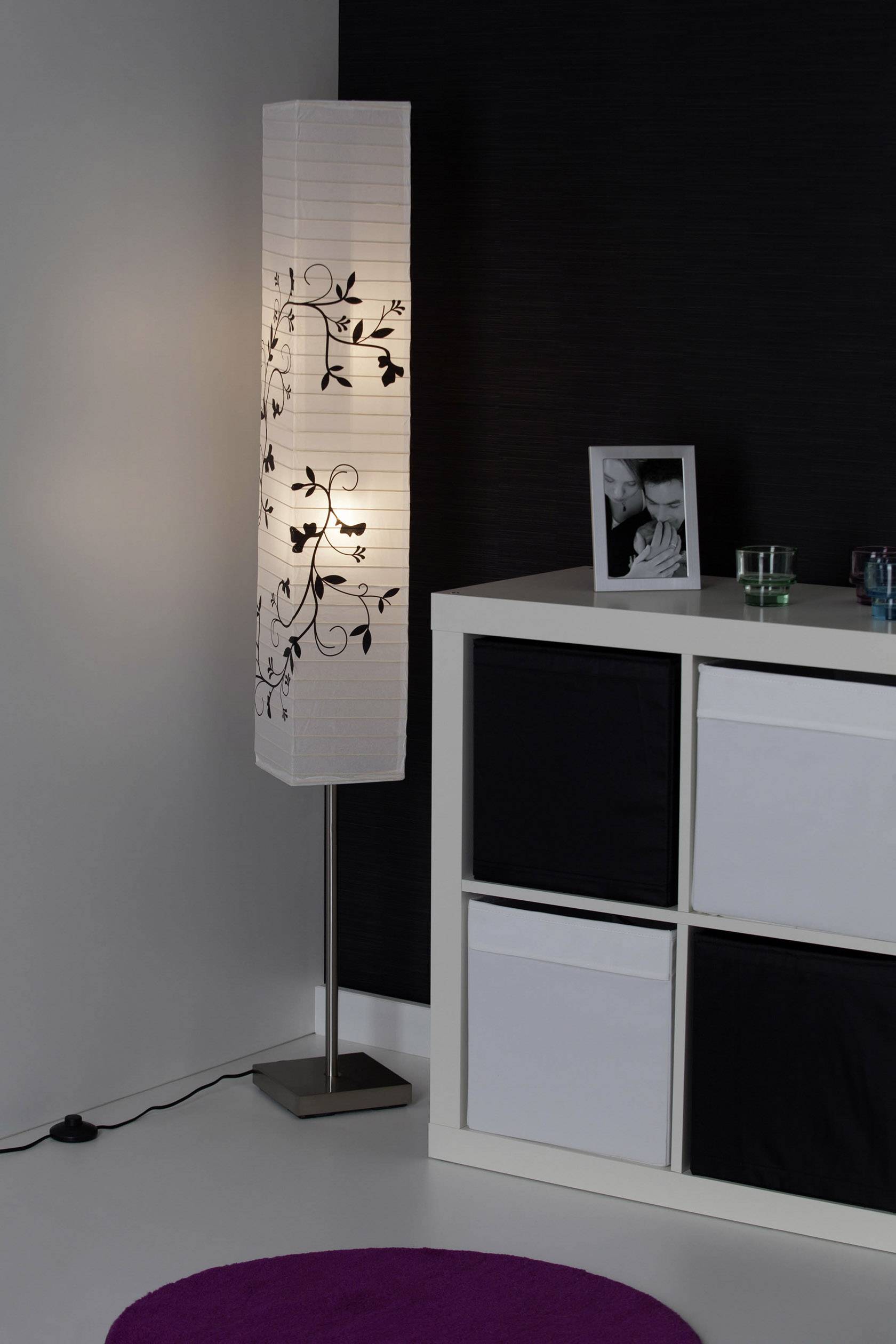 Brilliant Nerva 92603/81 Stehlampe LED E14 80 W Eisen, Weiß, Grau