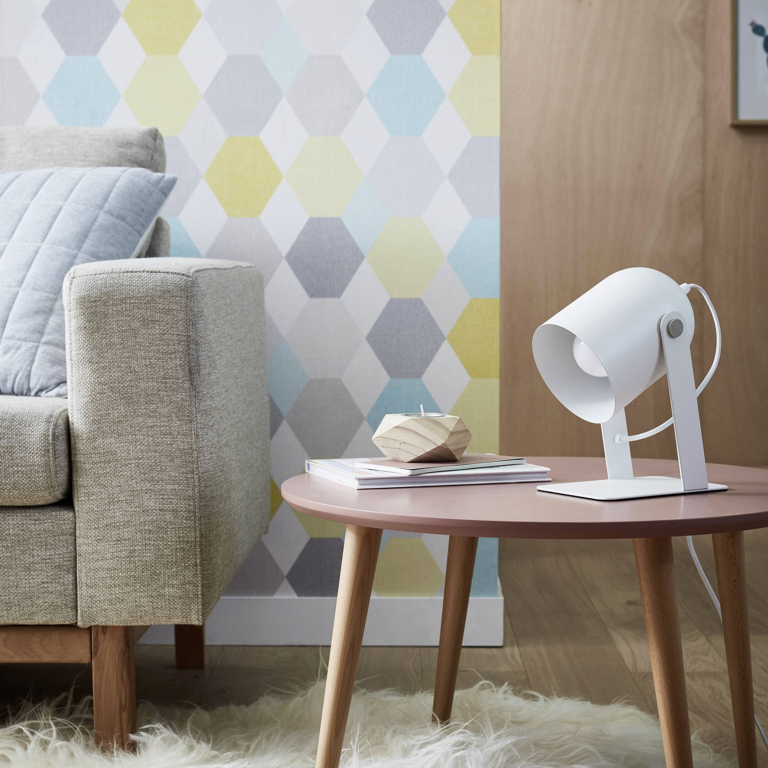 Brilliant Yan 98960/05 Tischlampe Weiß