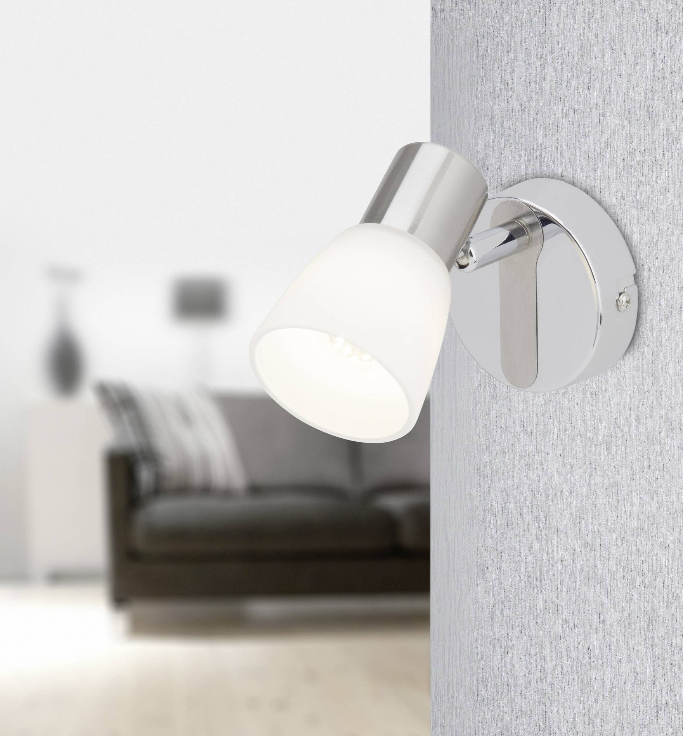 Brilliant Janna G46110/77 Wandstrahler E14 4 W LED Edelstahl, Chrom, Weiß