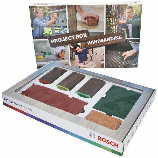 'Bosch Project Box: Handsanding' – Enthält Schleifpapiere und Zubehör für Handschleifprojekte. Verpackung zeigt Einsatzmöglichkeiten.