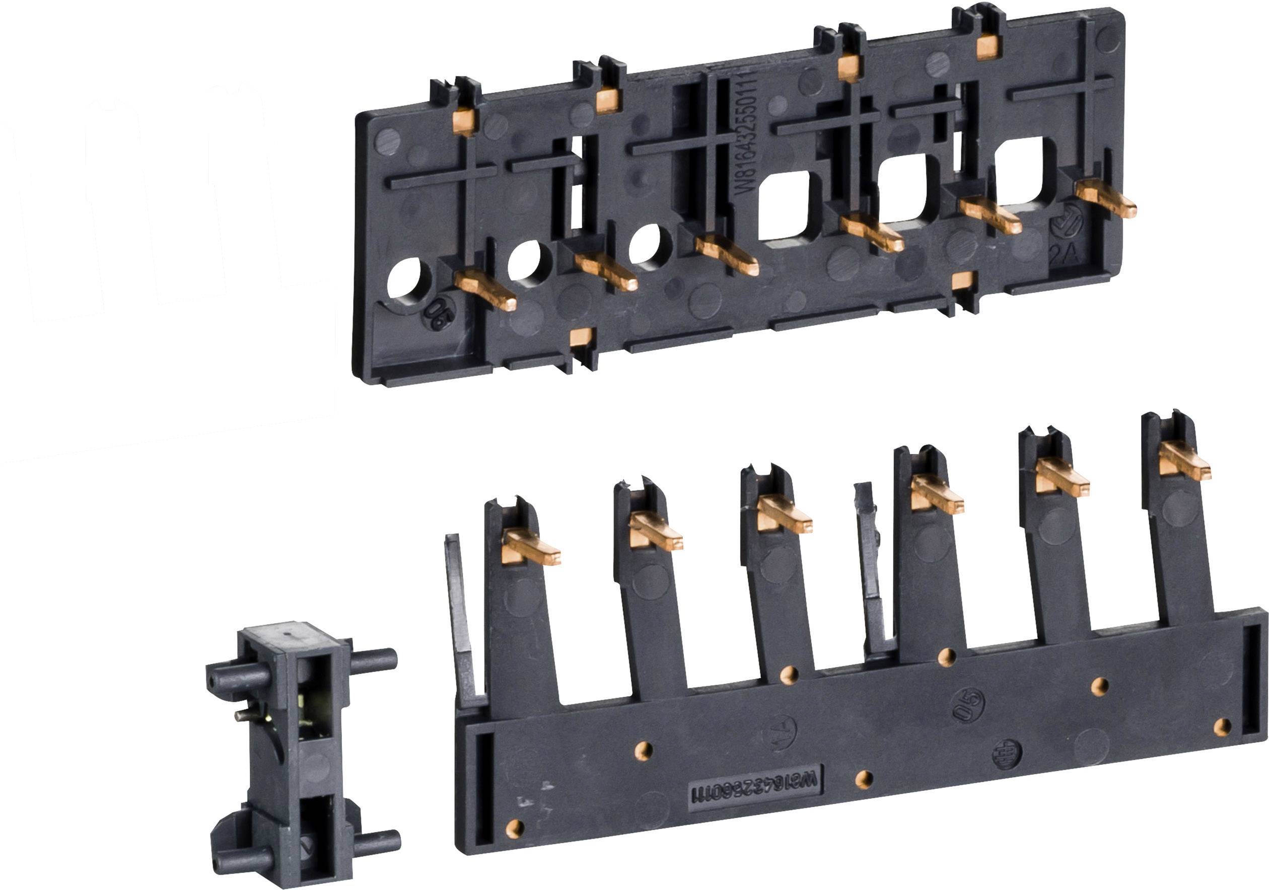 Schwarzes, rechteckiges Kunststoffteil mit mehreren Kupferklemmen und Aussparungen zur Befestigung. Geeignet für elektrische Anschlüsse.