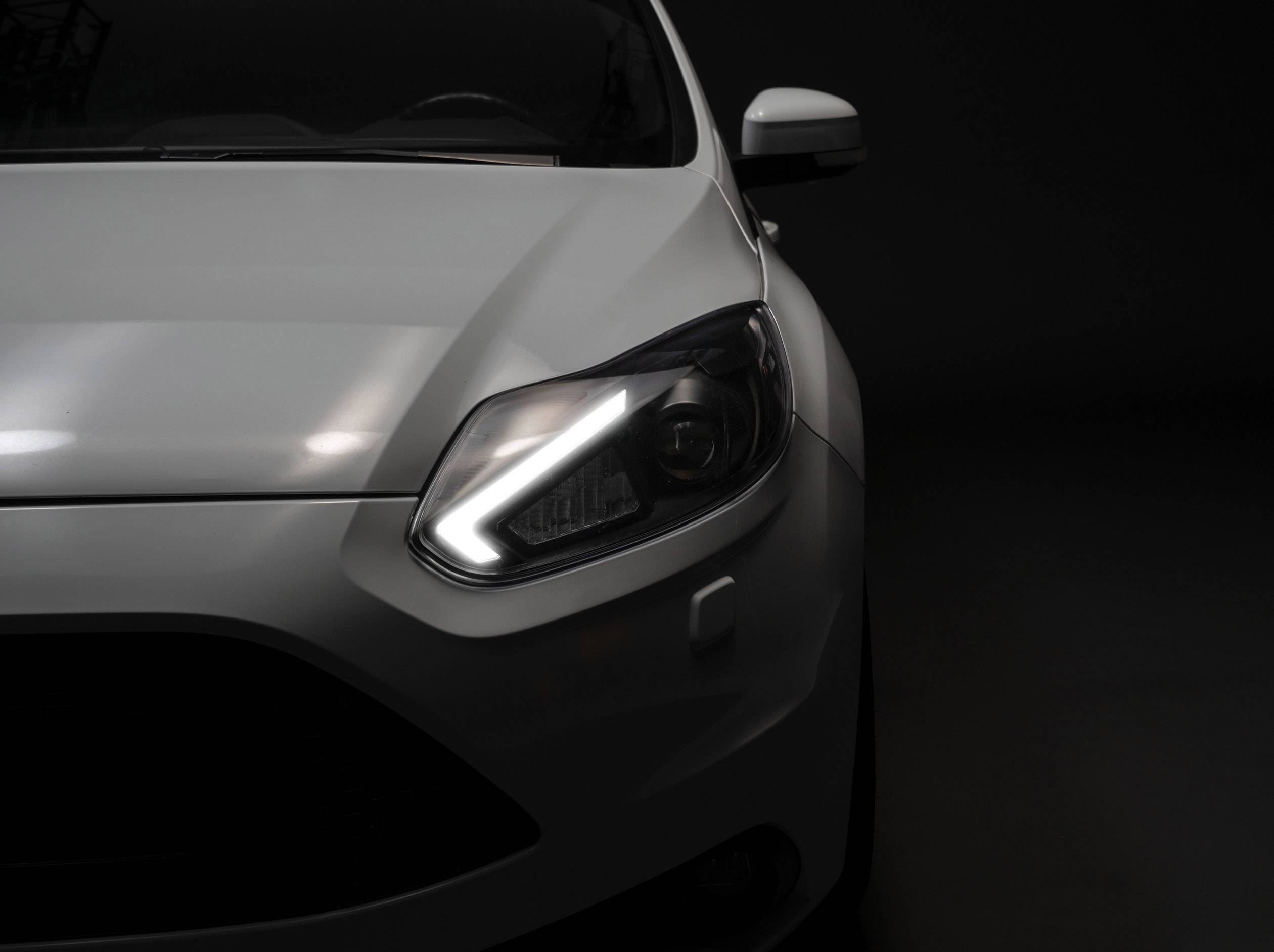 OSRAM LEDHL105-BK LEDriving® XENARC Komplett-Scheinwerfer Ford Ford Focus