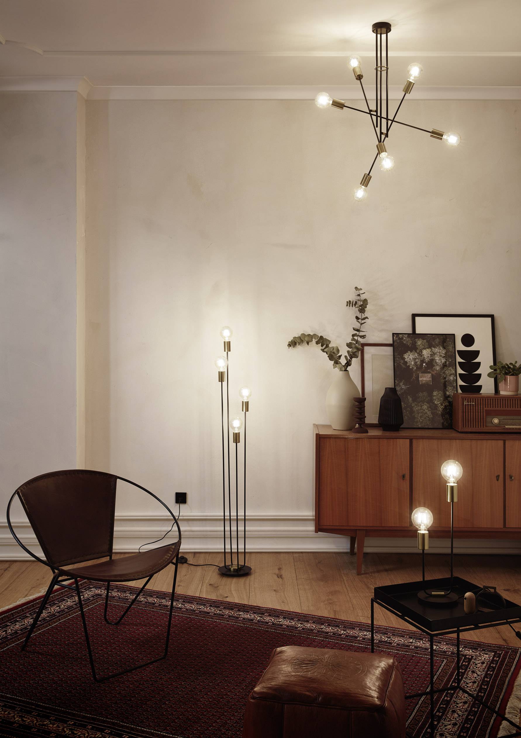 WOFI York 3255.04.10.8000 Stehlampe LED E27 240W Schwarz, Gold