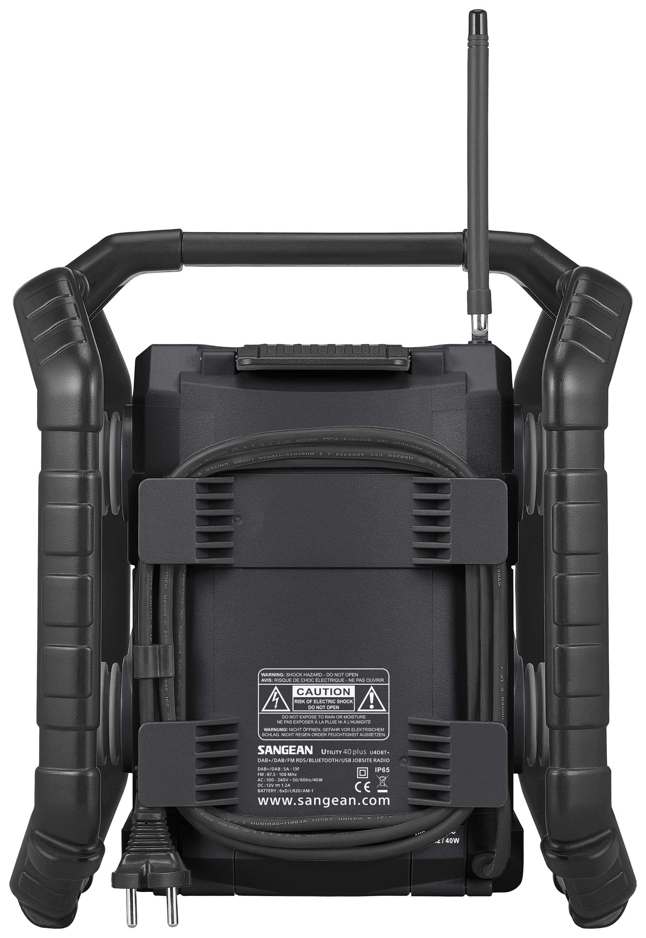 Tragbares Sangean-Radio mit Antenne und Kabel, Rückansicht. Gerät ist auf einem stabilen Rahmen montiert, geeignet für Outdoor- oder Baustelleneinsatz.