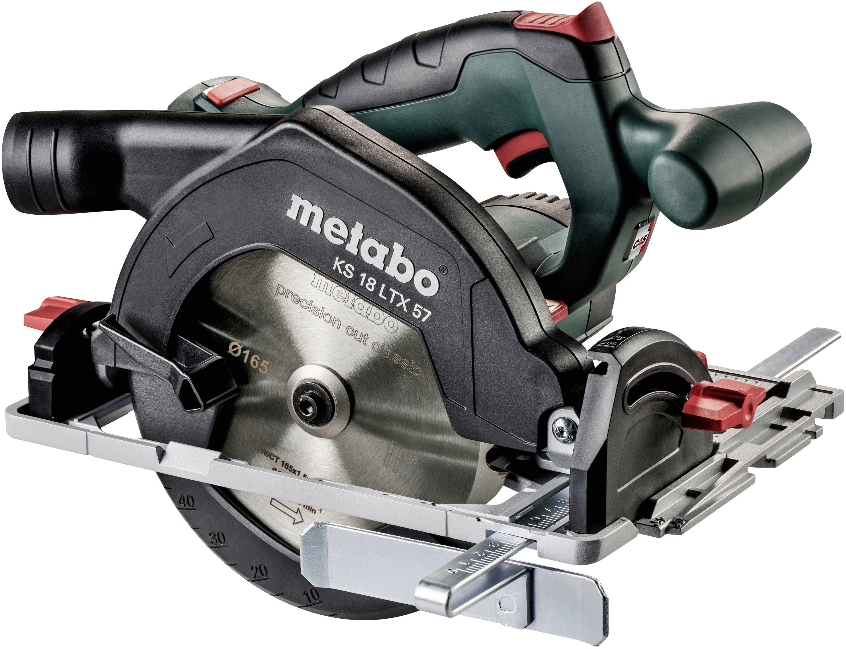 Eine schwarze Handkreissäge von Metabo, Modell KS 18 LTX 57, mit einem grünen Griff und sichtbarem Sägeblatt.