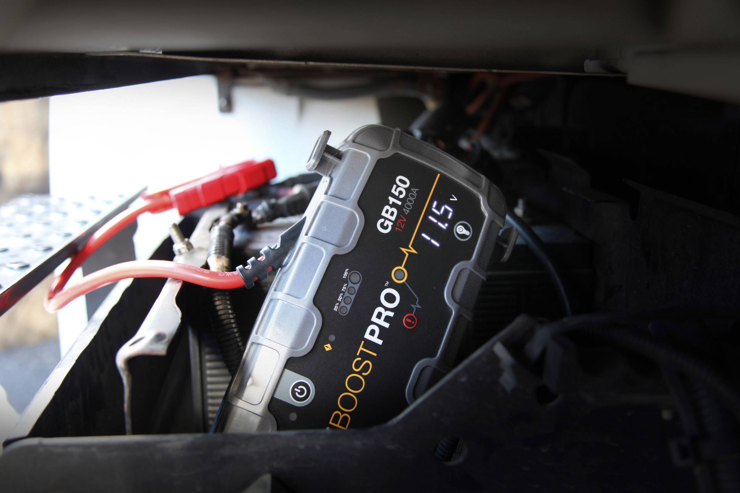 NOCO Schnellstartsystem Pro 4000A Lithium Jump Starter GB150 Starthilfestrom (12 V)=4000 A