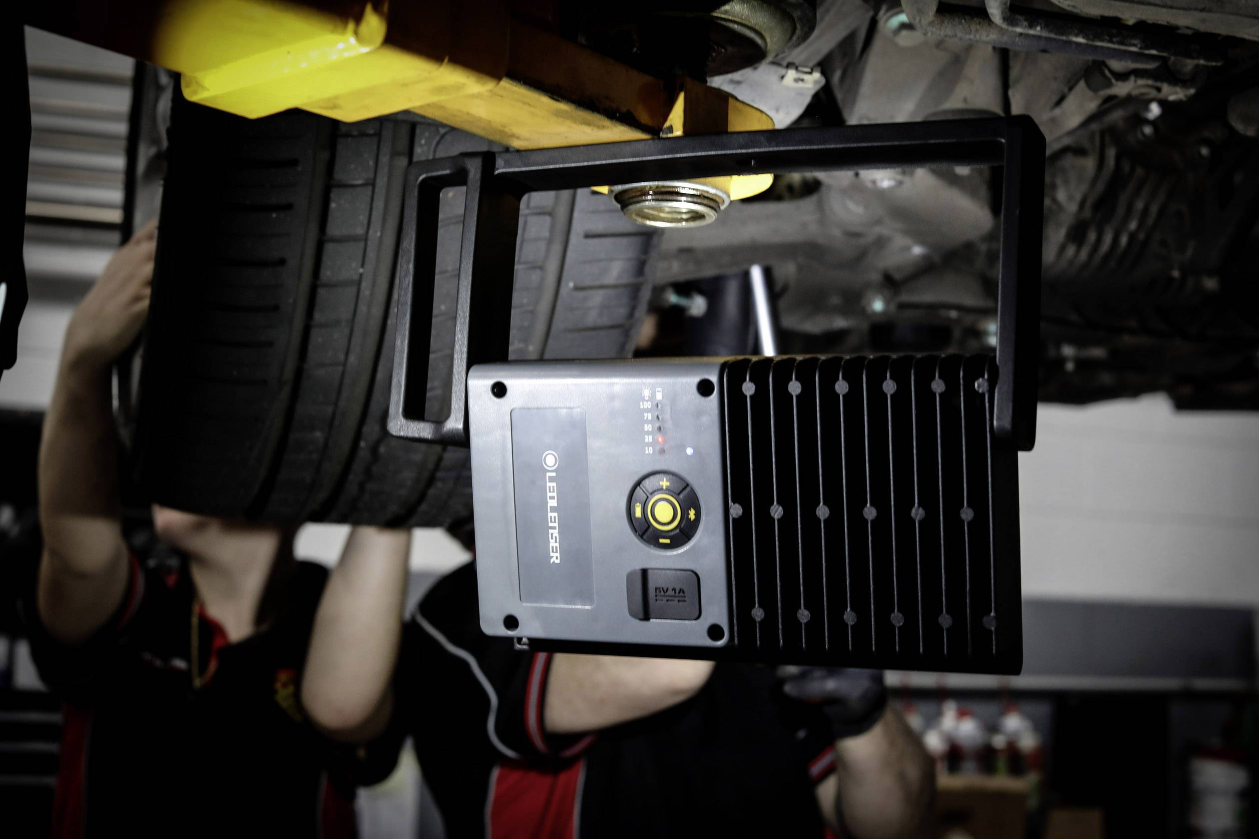 Ledlenser 502002 iF8R LED Arbeitsleuchte akkubetrieben 66 W 4500 lm